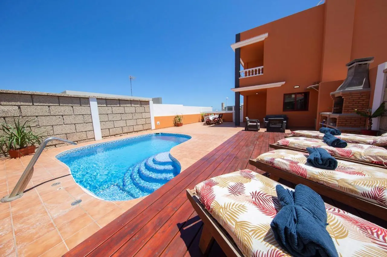 The Sunflower House - By Medano4You El Medano  El Medano (Tenerife)