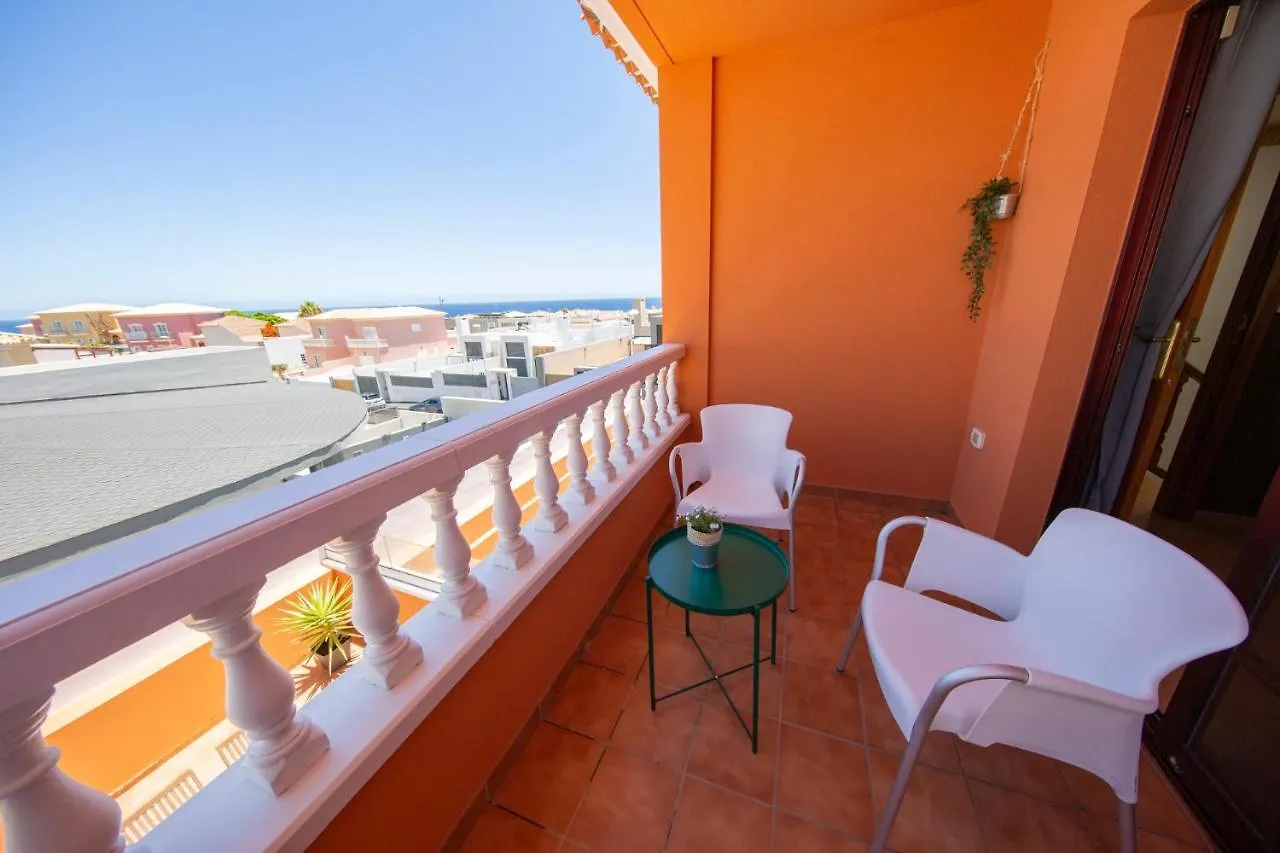 The Sunflower House - By Medano4You El Medano  Holiday home El Medano (Tenerife)