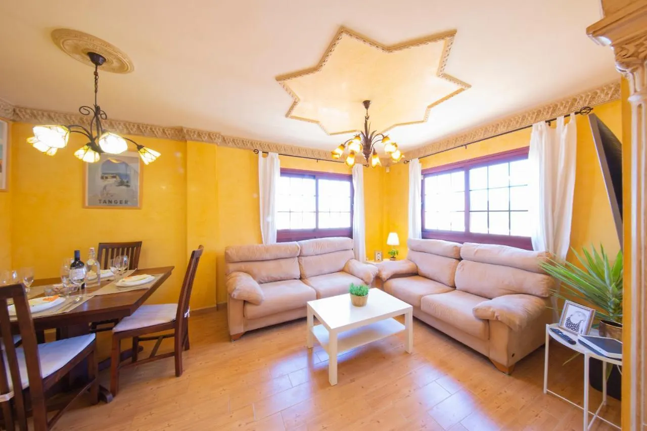 The Sunflower House - By Medano4You El Medano  Holiday home